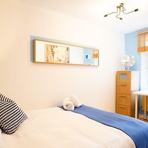 Camera standard con letto king size